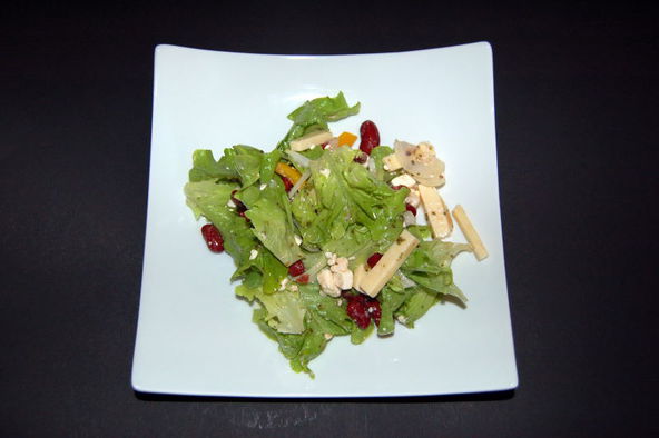 Salat mit roten Bohnen und Käse – Koch-Wiki