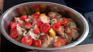 Schweinemedaillons mit Tomaten und Gorgonzola