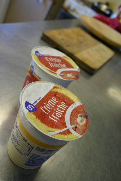 Datei:Crème fraîche.jpg